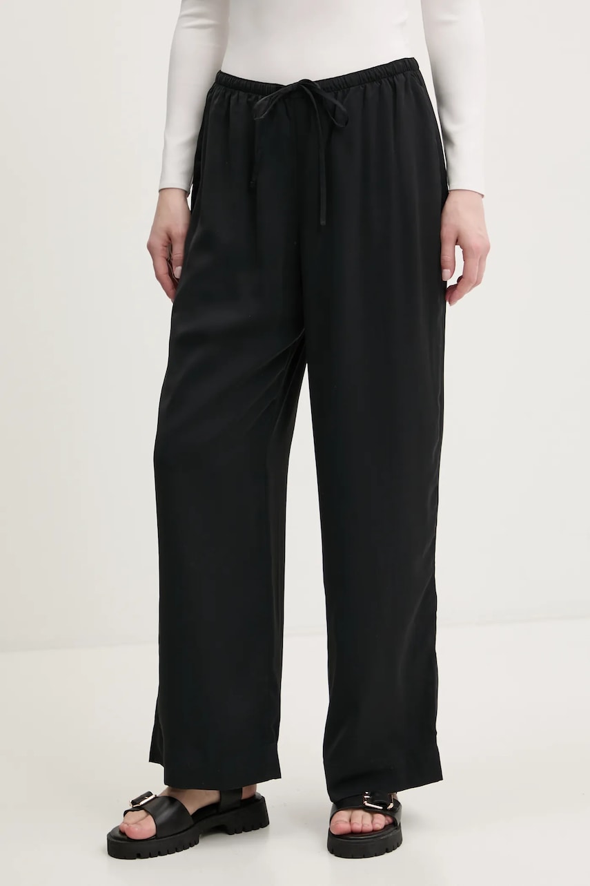 Abercrombie & Fitch  Kalhoty