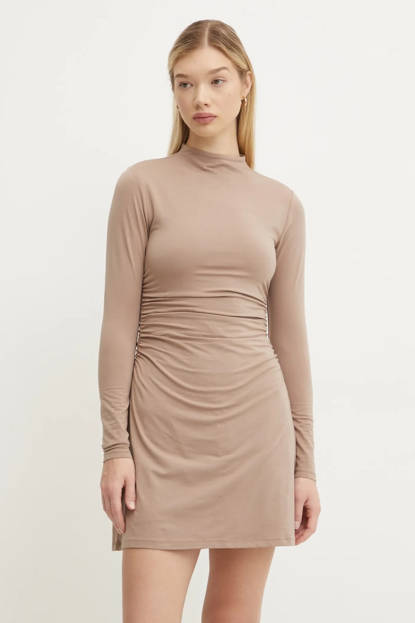 Abercrombie & Fitch  Šaty