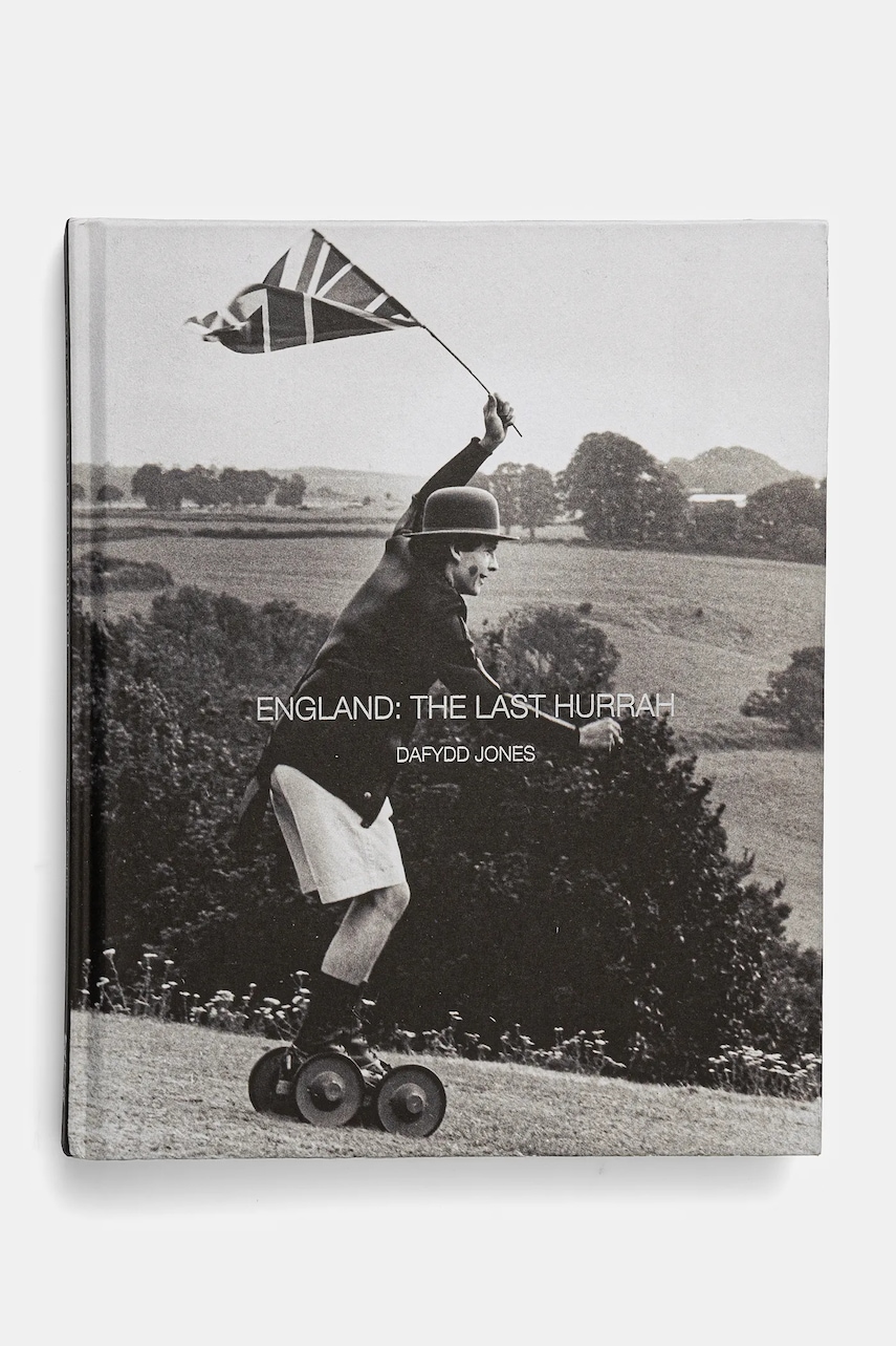 ACC Art Books  Knížka  England: The Last Hurrah by Dafydd Jones, English