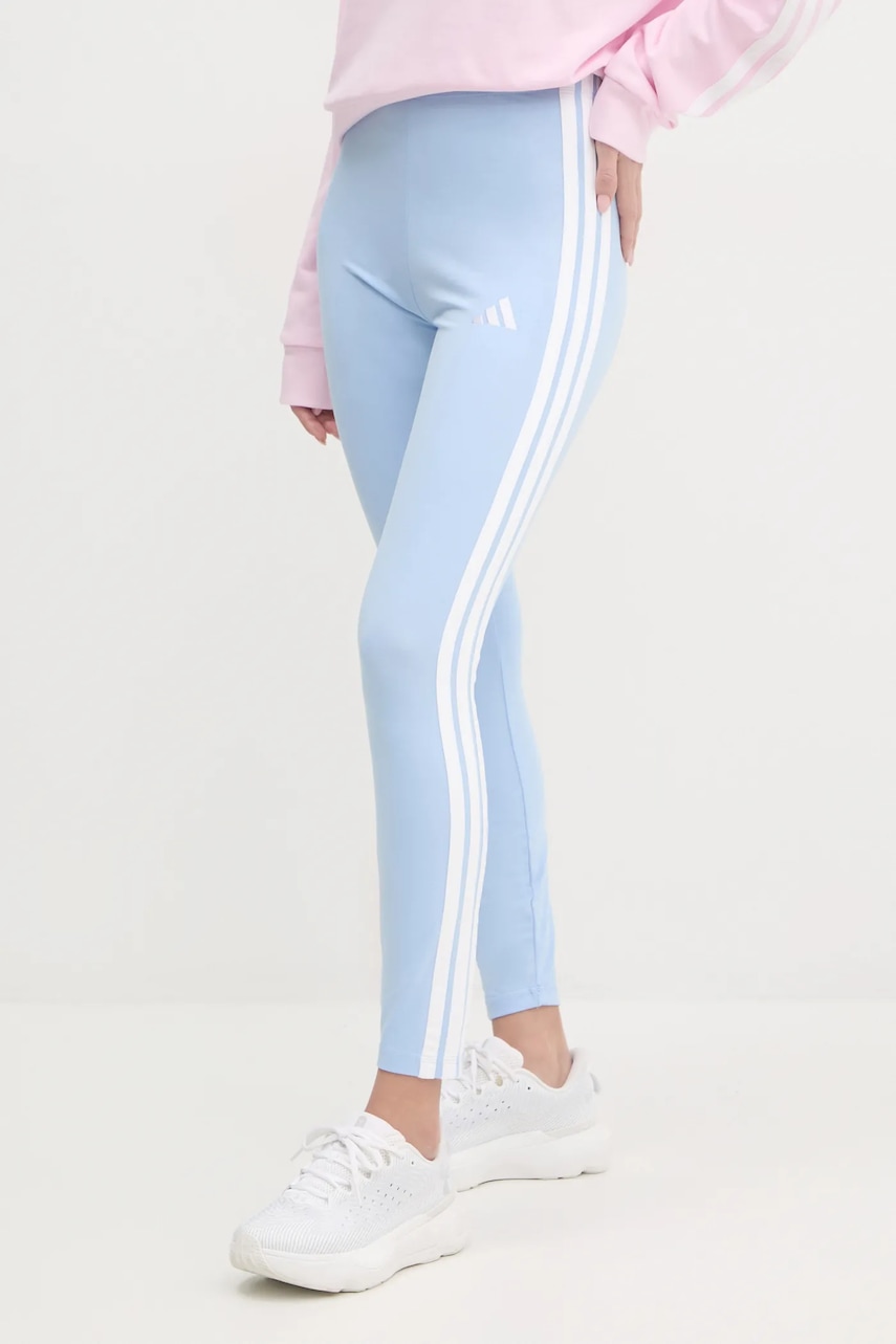 adidas  Essentials