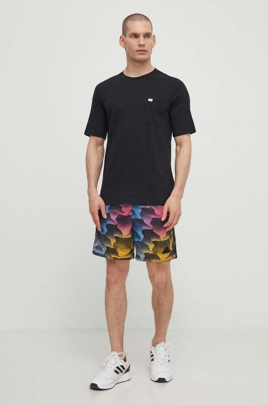 adidas  Kraťasy  TIRO