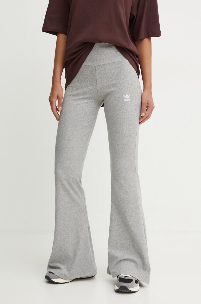 adidas Originals  Tepláky  Essential
