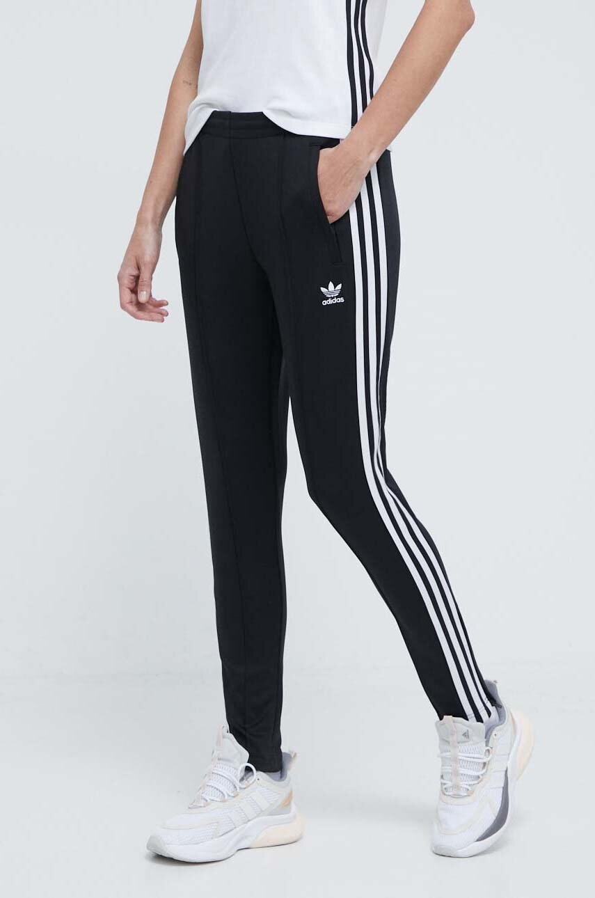 adidas Originals  Tepláky  SST Classic TP