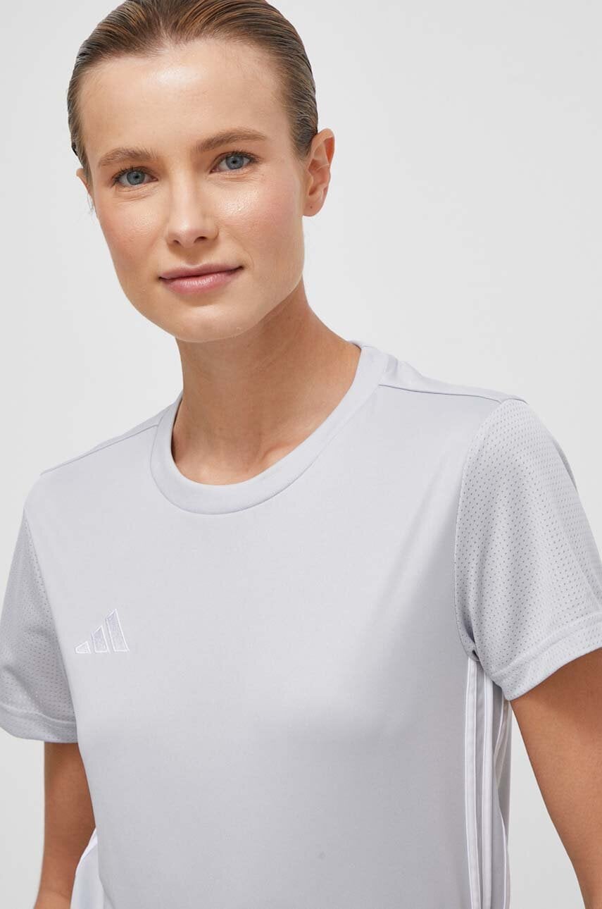 adidas Performance  Tréninkové tričko  Tabela 23