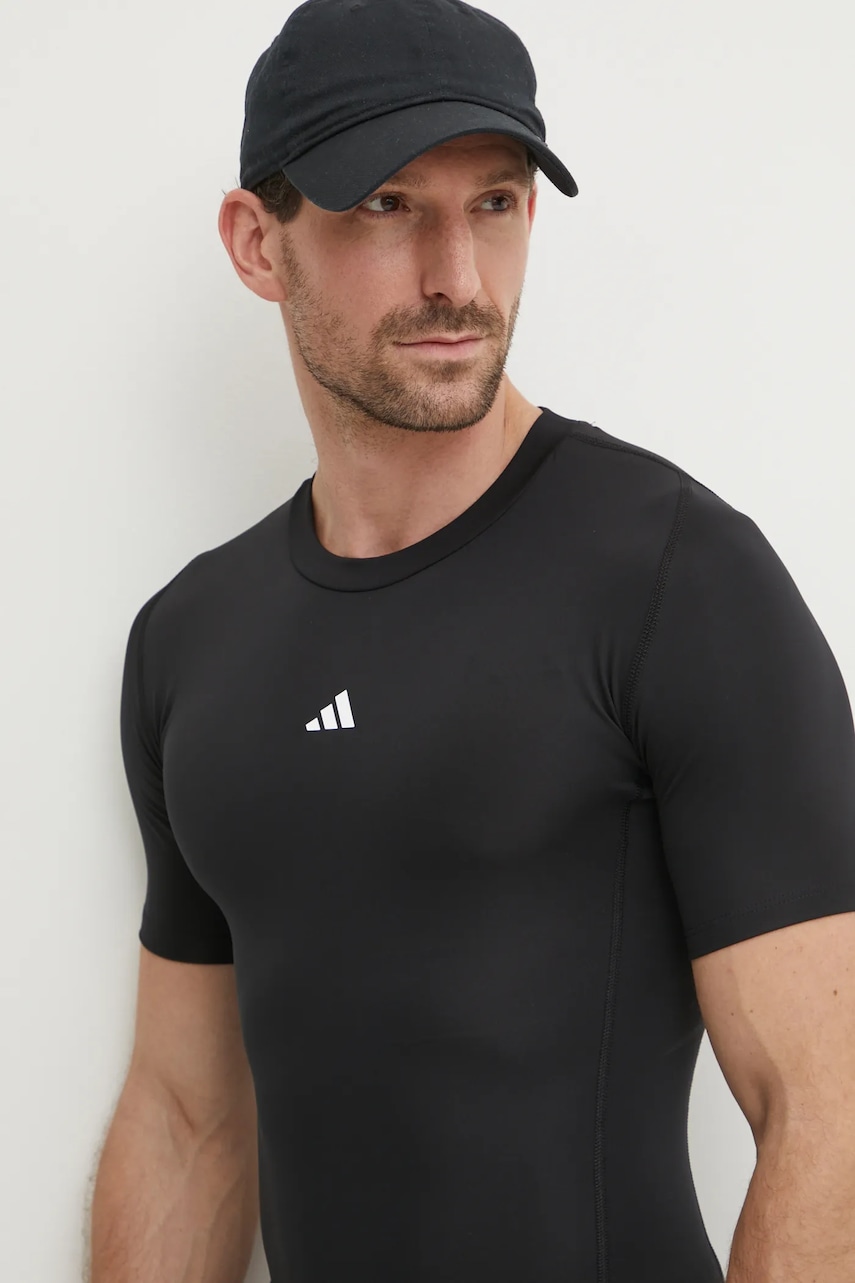 adidas Performance  Tréninkové tričko  Techfit
