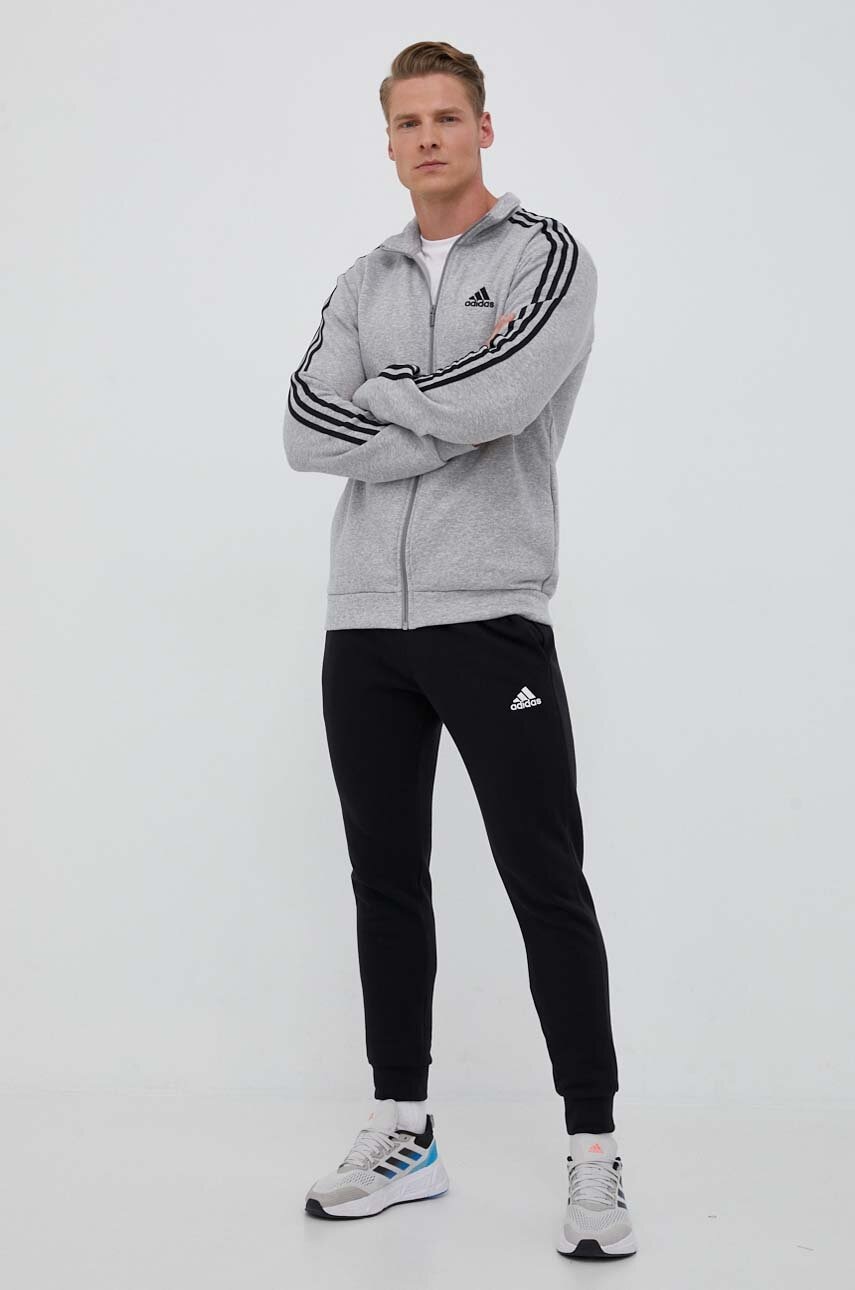 adidas  Tepláková souprava