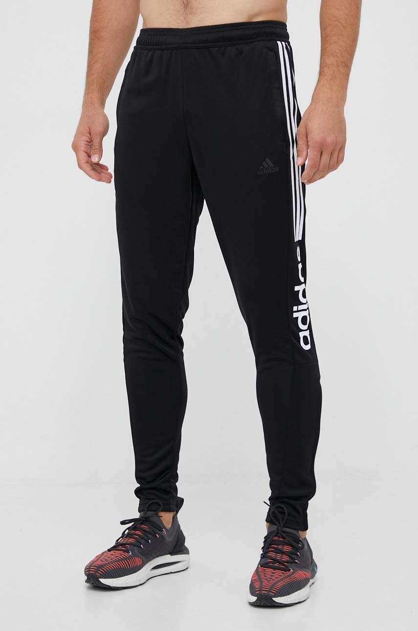 adidas  Tepláky