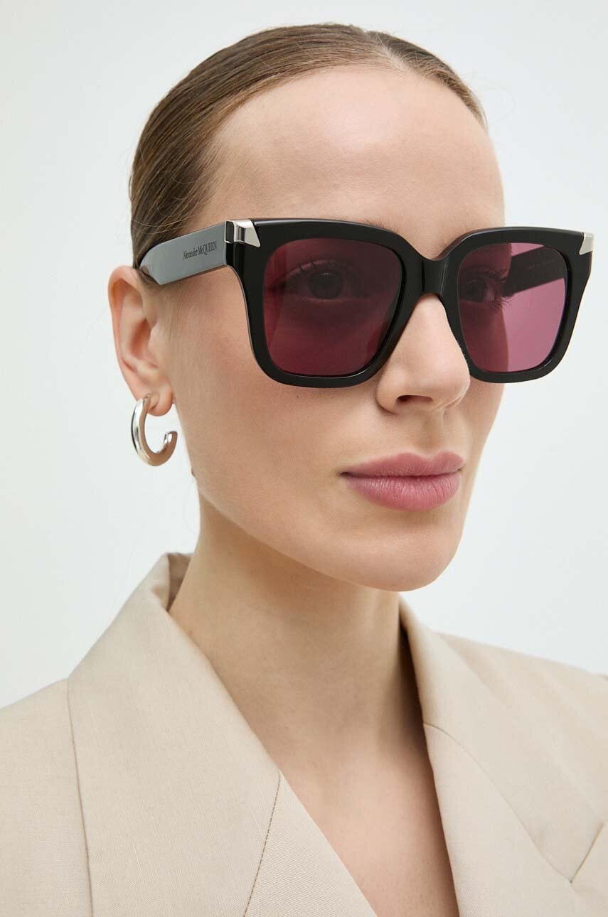 Alexander McQueen  Sluneční brýle