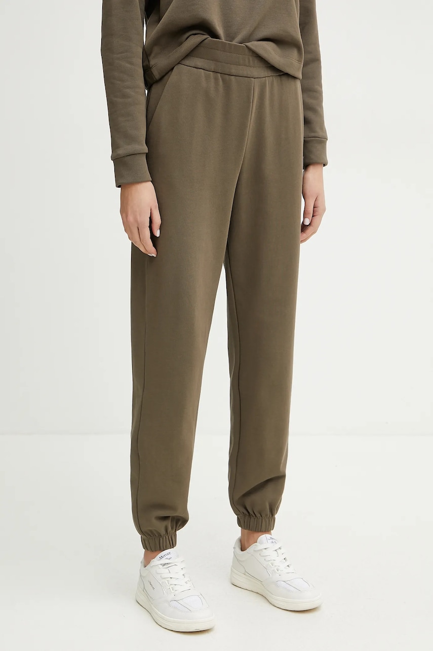 Armani Exchange  Tepláky