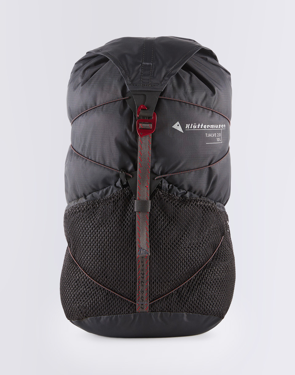 Batoh Klättermusen Tjalve 2.0 Backpack 10L 961 Raven