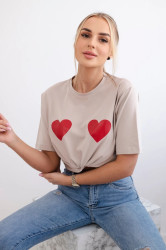 Bavlněná halenka s béžovým potiskem srdce