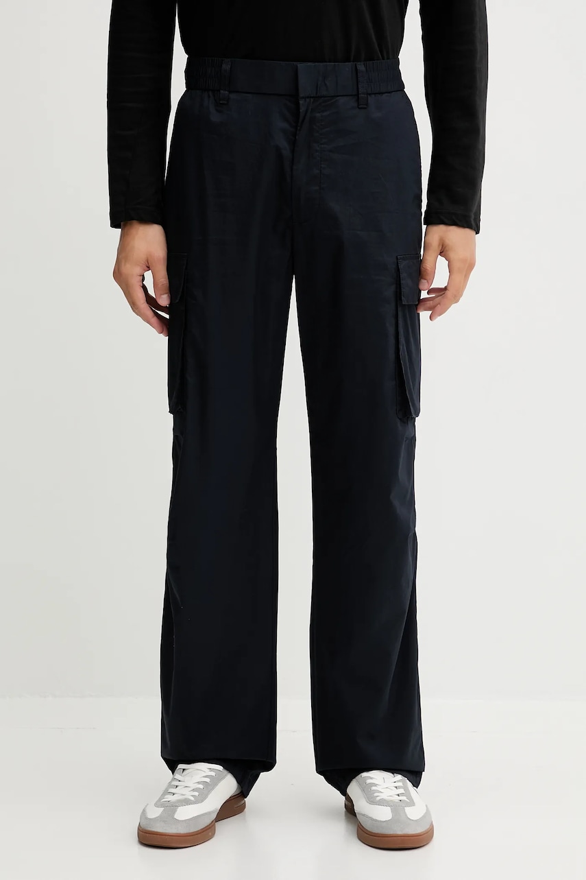 Bavlněné kalhoty Armani Exchange pánské, tmavomodrá barva, ve střihu cargo, XM000943 AF11882