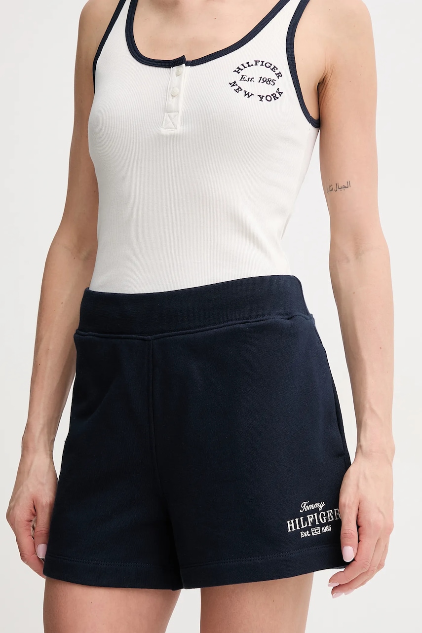 Bavlněné šortky Tommy Hilfiger dámské, tmavomodrá barva, s aplikací, high waist, WW0WW45518