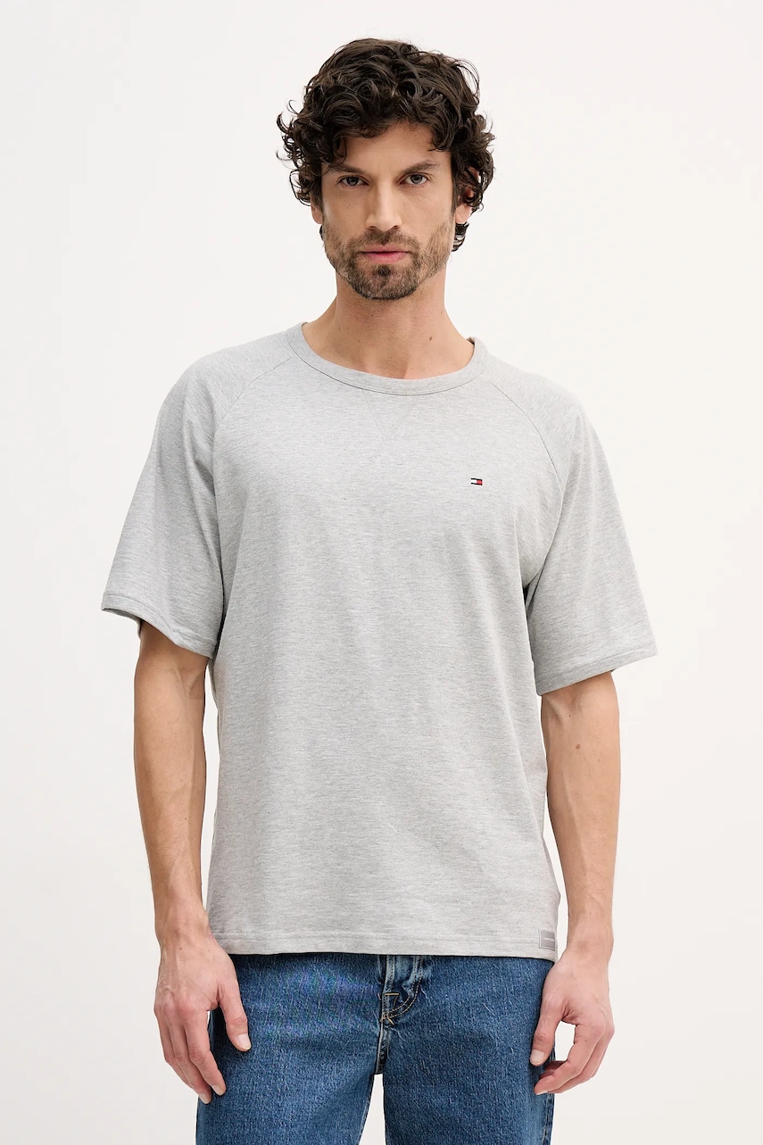 Bavlněné tričko Tommy Hilfiger pánské, šedá barva, UM0UM03605