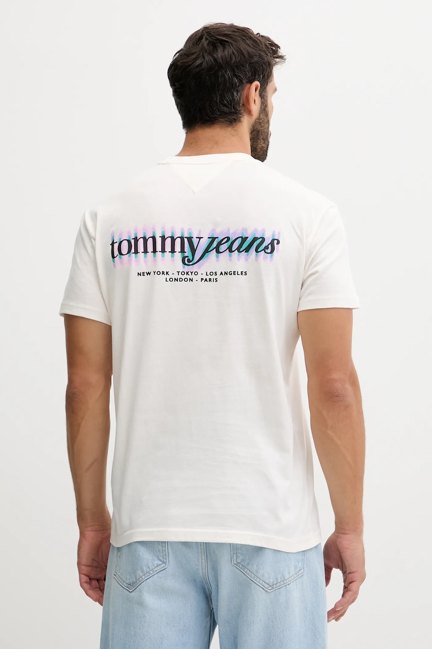 Bavlněné tričko Tommy Jeans pánské, béžová barva, s potiskem, DM0DM21982