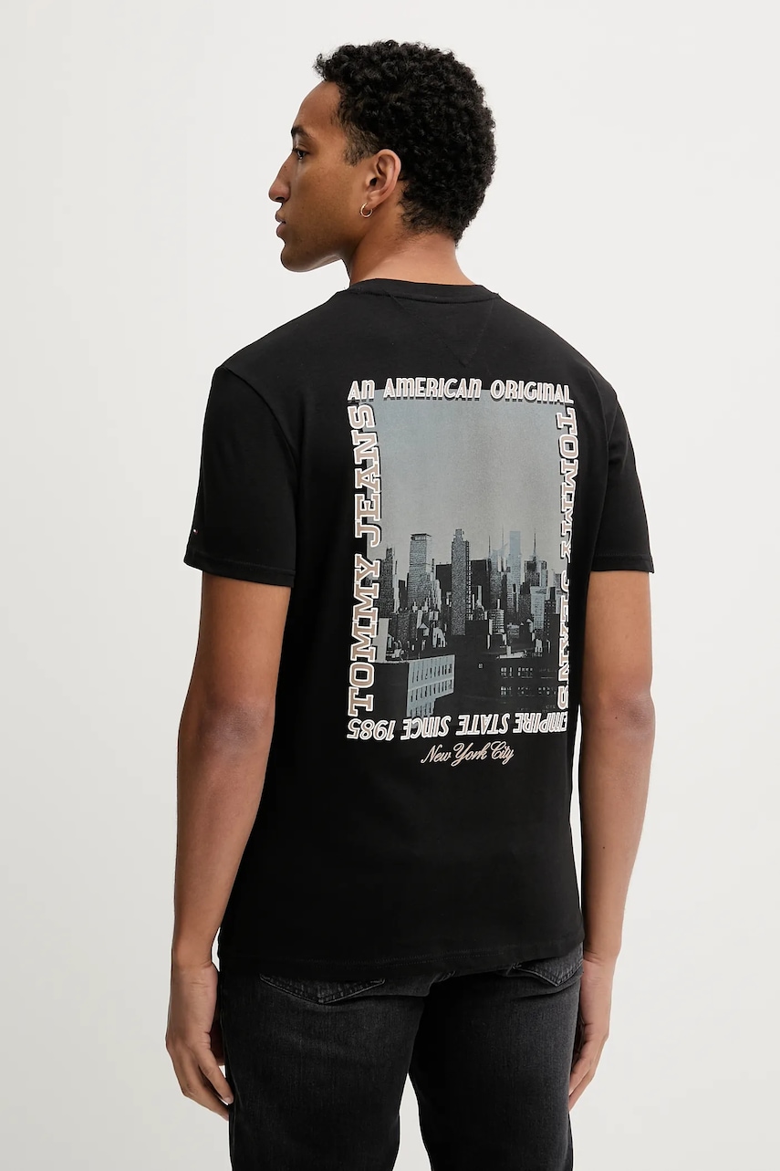 Bavlněné tričko Tommy Jeans pánské, černá barva, DM0DM22128