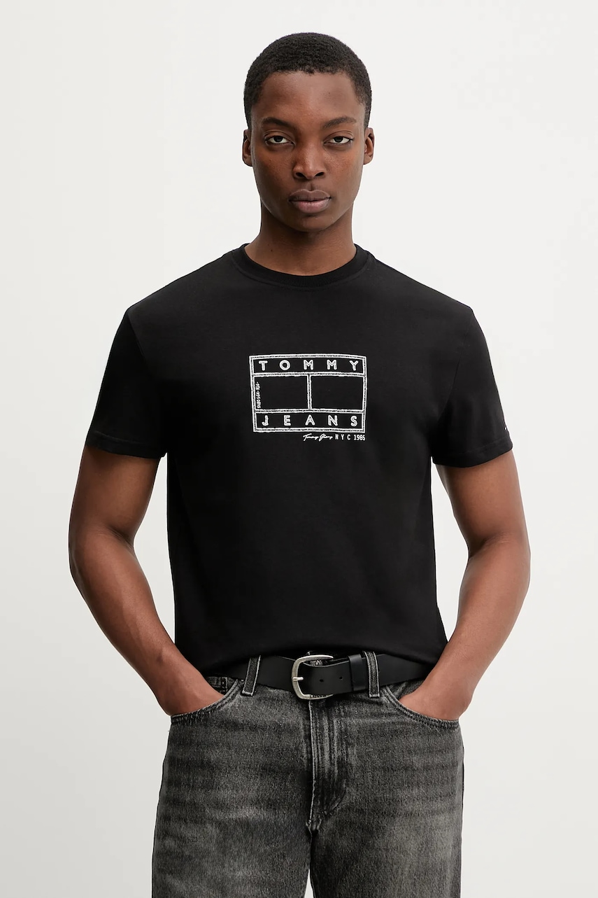 Bavlněné tričko Tommy Jeans pánské, černá barva, DM0DM22317