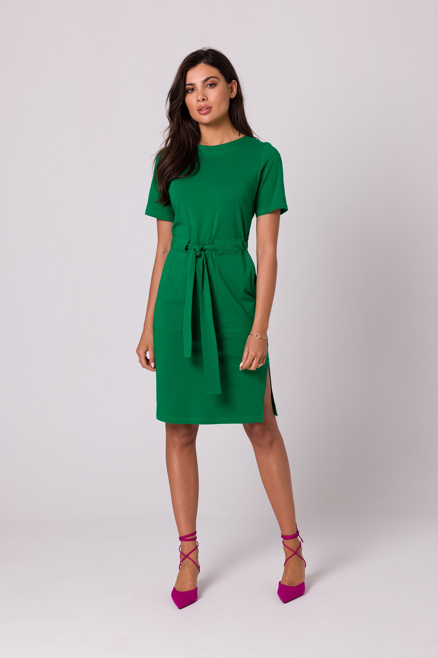 BeWear Woman's Cotton dress with patch pockets - green