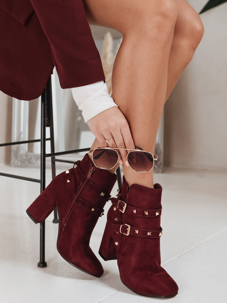 Bordové kotníkové boty na podpatku