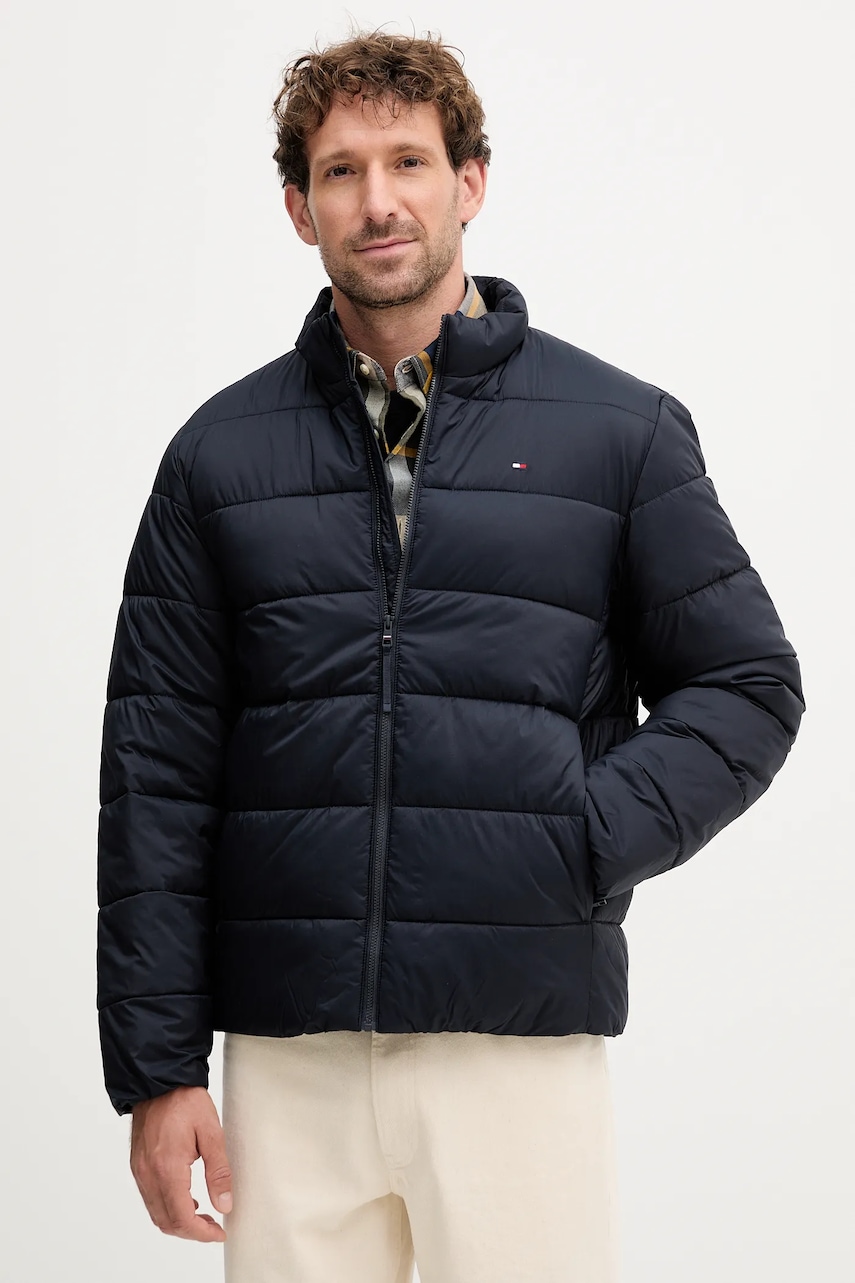 Bunda Tommy Hilfiger tmavomodrá barva, přechodná, MW0MW41982