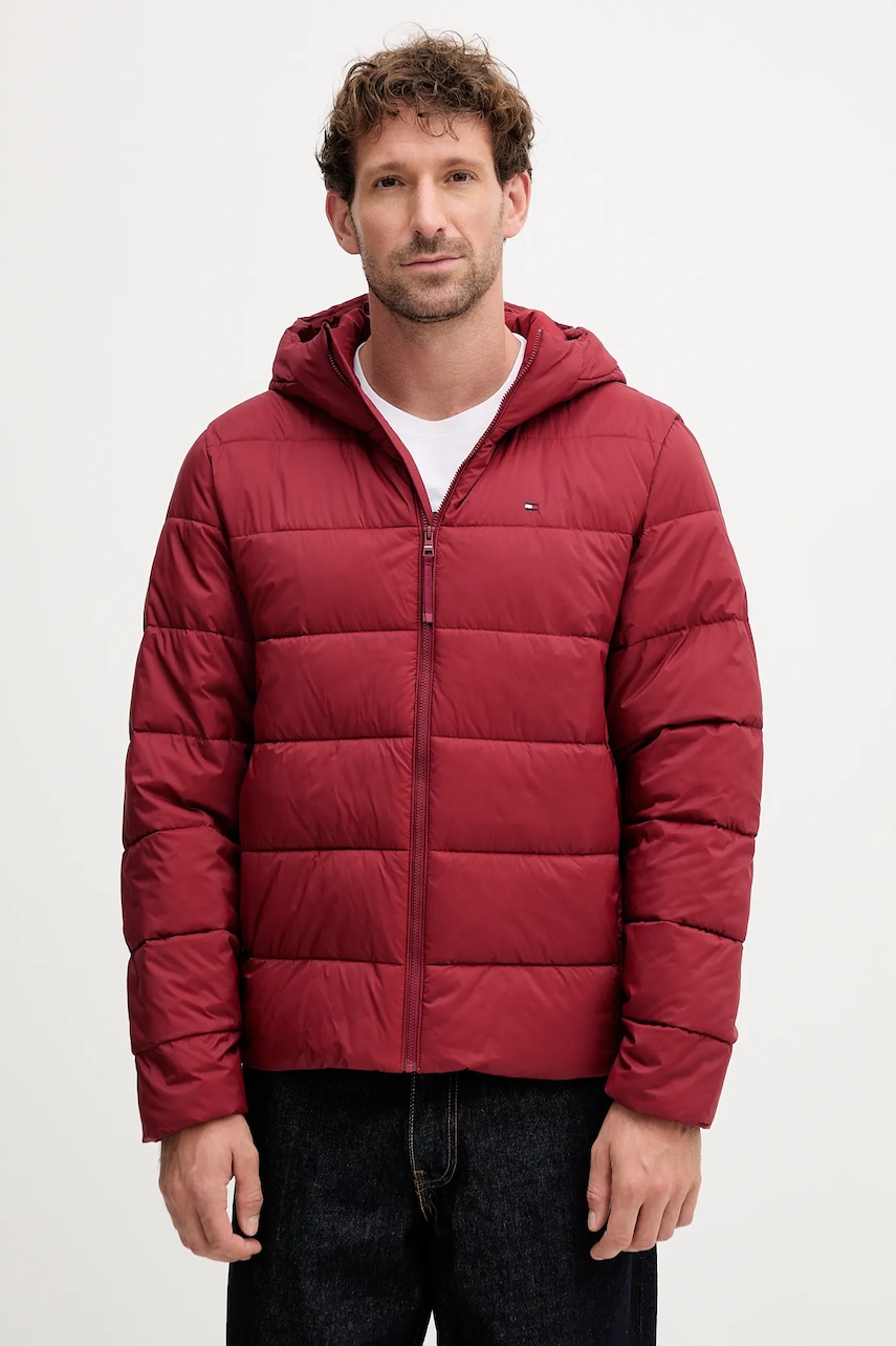 Bunda Tommy Hilfiger vínová barva, přechodná, MW0MW41983