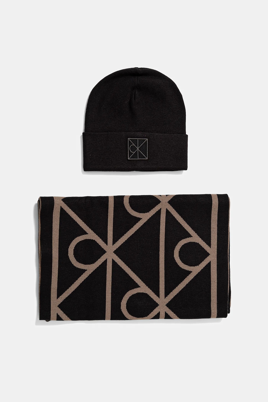 Čepice a šála Calvin Klein
