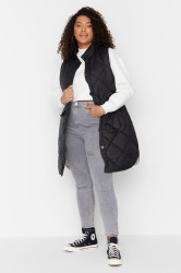 Dámská vesta Trendyol TBBAW23BH00008/Black