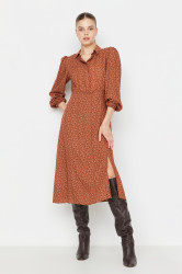 Dámské šaty Trendyol TWOAW23EL01349/Brown