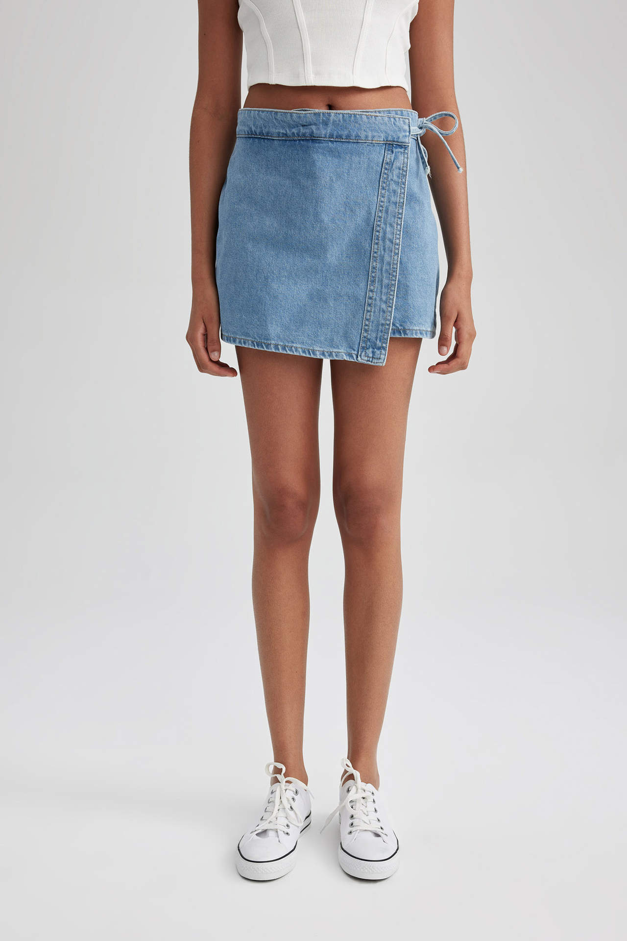 DEFACTO Short Skirt Normal Waist Cut End Short