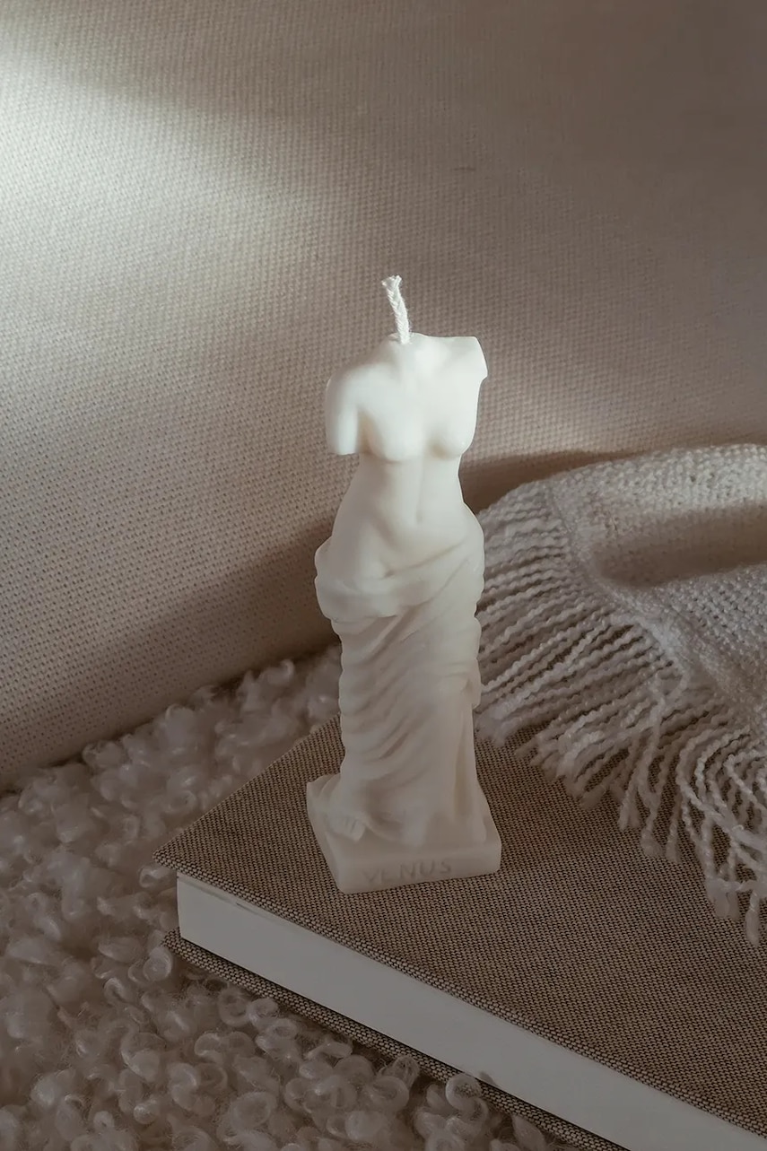 Dekorativní svíčka Temida Goddess 50 g