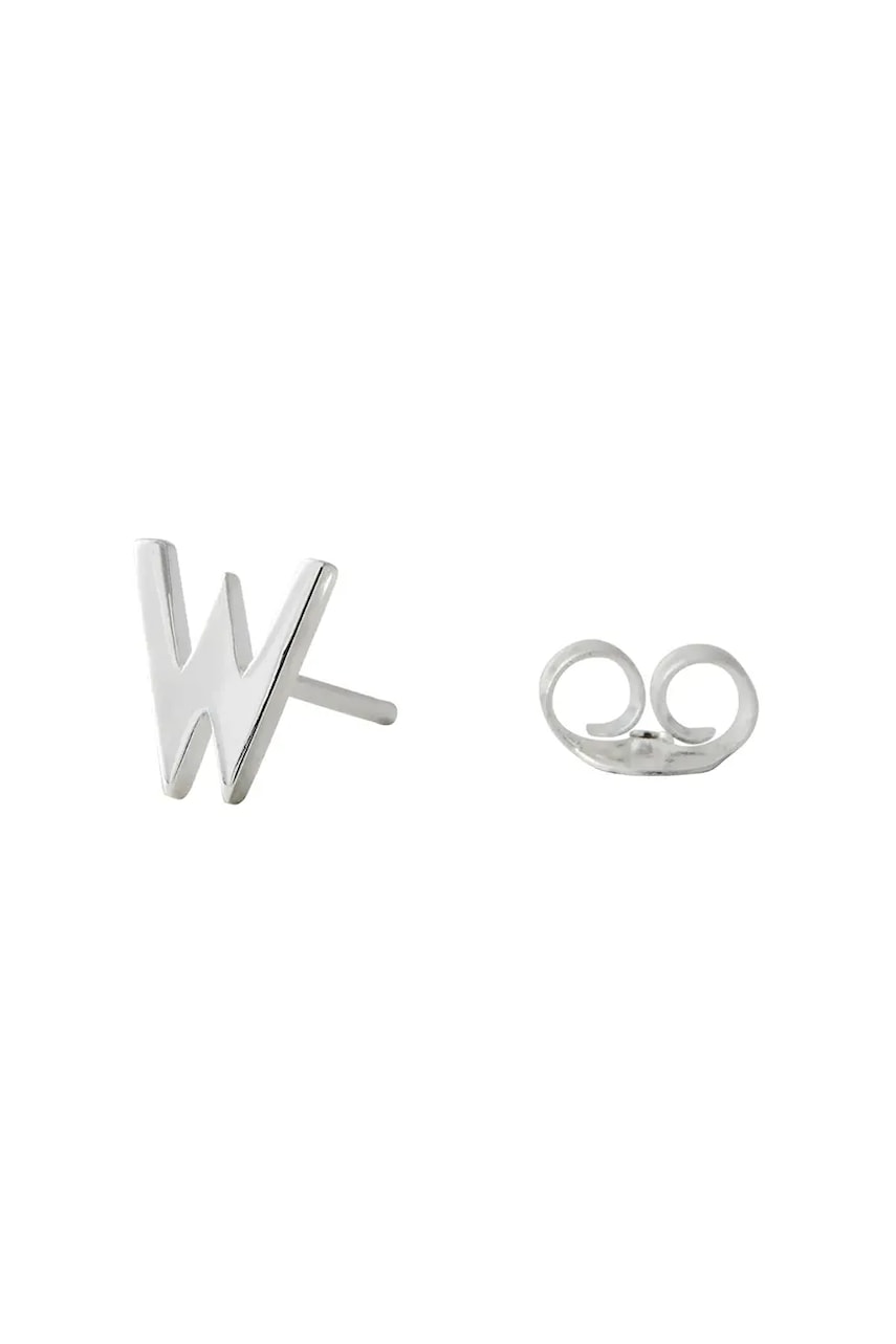 Design Letters  Stříbrná náušnice
