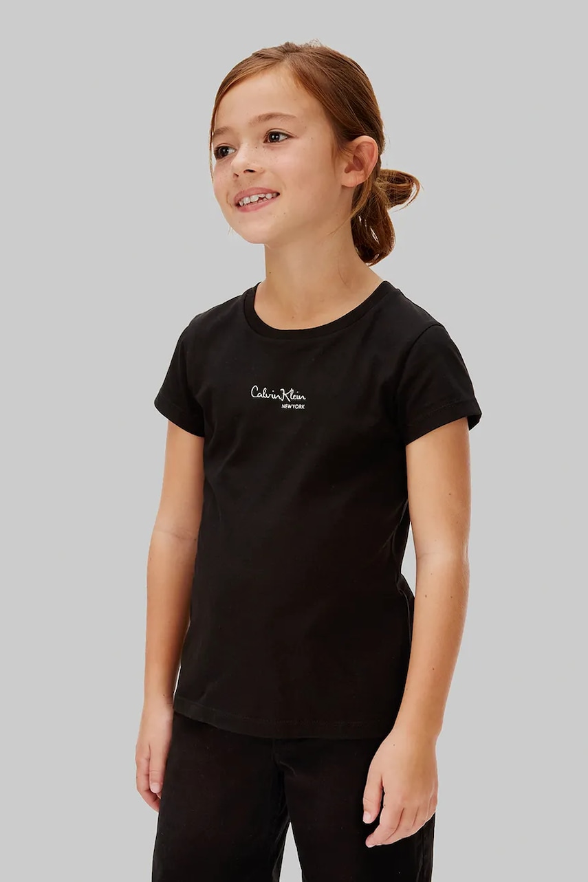 Dětské bavlněné tričko Calvin Klein Jeans černá barva, IG0IG03061