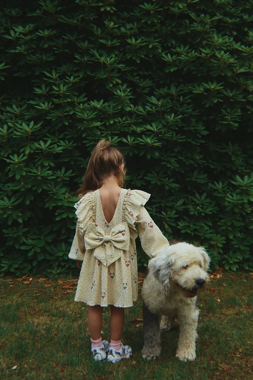 Dívčí šaty Konges Sløjd ELIN BOW DRESS GOTS béžová barva, maxi, KS105176