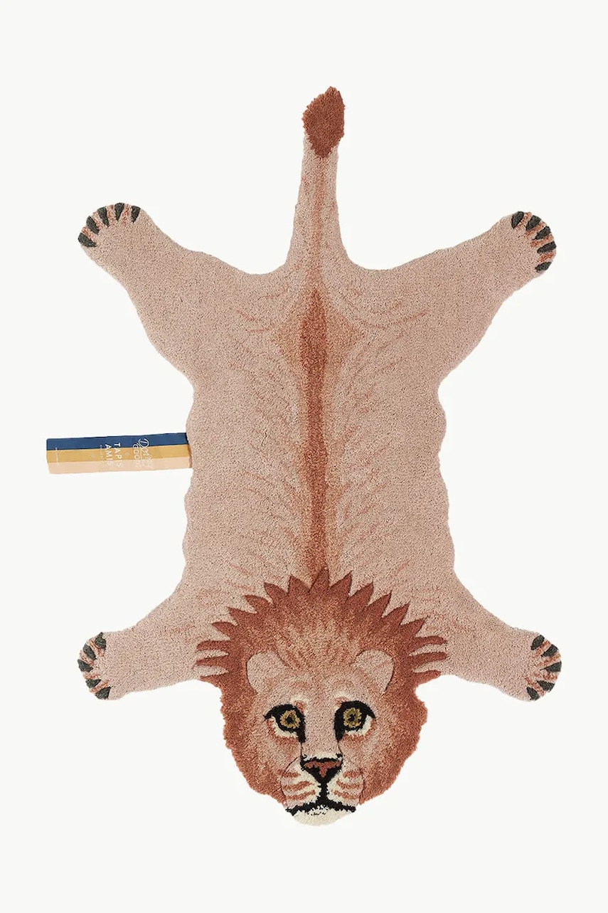 Doing Goods  Vlněný kobereček  Pinky Lion Rug