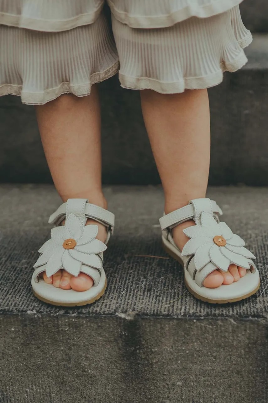 Donsje  Dětské kožené sandály  Iles Fields Sandals Daisy