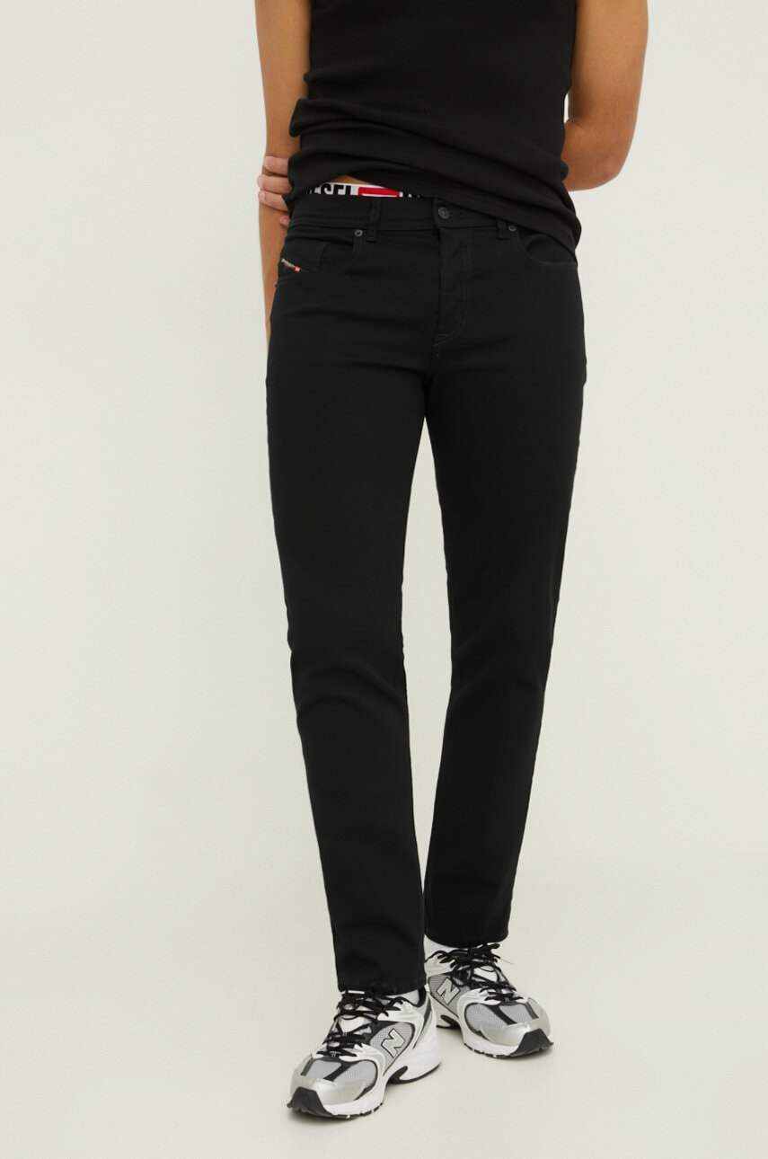 Džíny Diesel 2023 D-FINITIVE