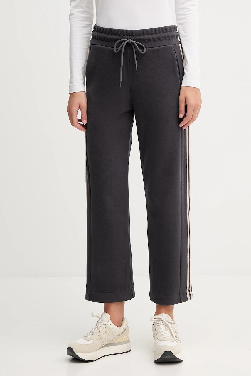 EA7 Emporio Armani  Tepláky