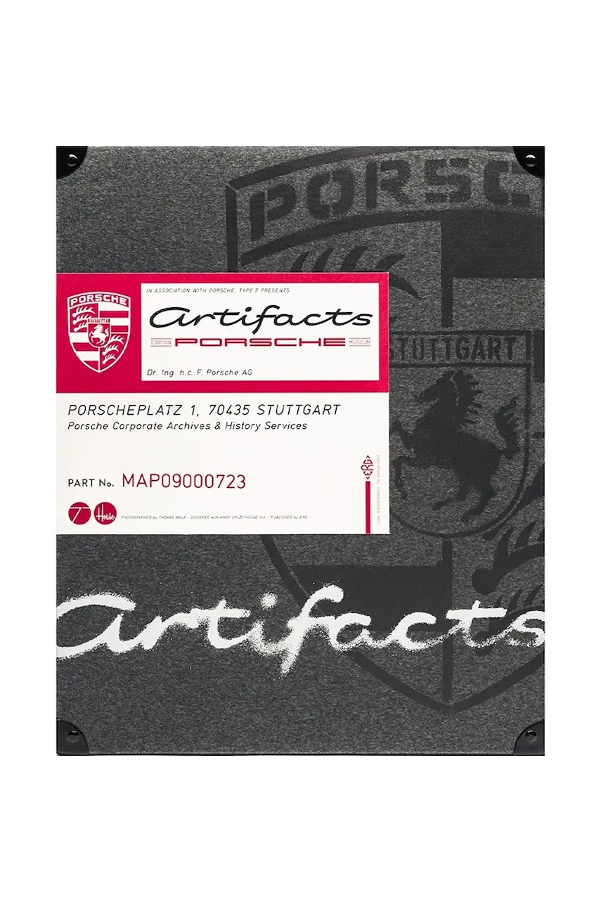 ERG Media  fotokniha Artifacts