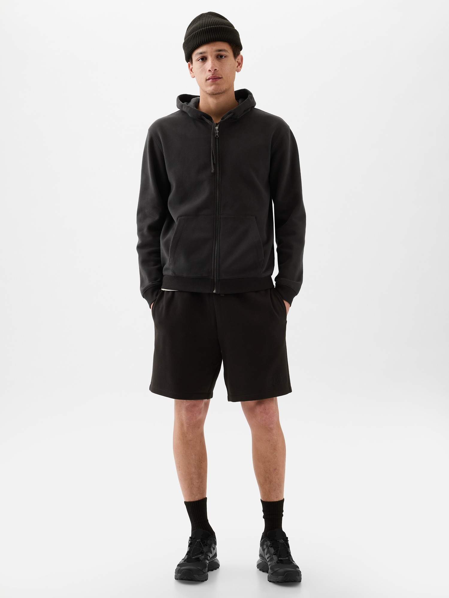 GAP Tričko V-Heritage Logo Short - Pánské