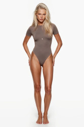 GOD SAVE QUEENS  body dámské T-SHIRT BODYSUIT