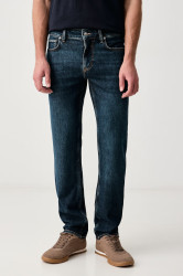 Guess  slim fit džíny pánské ANGELS