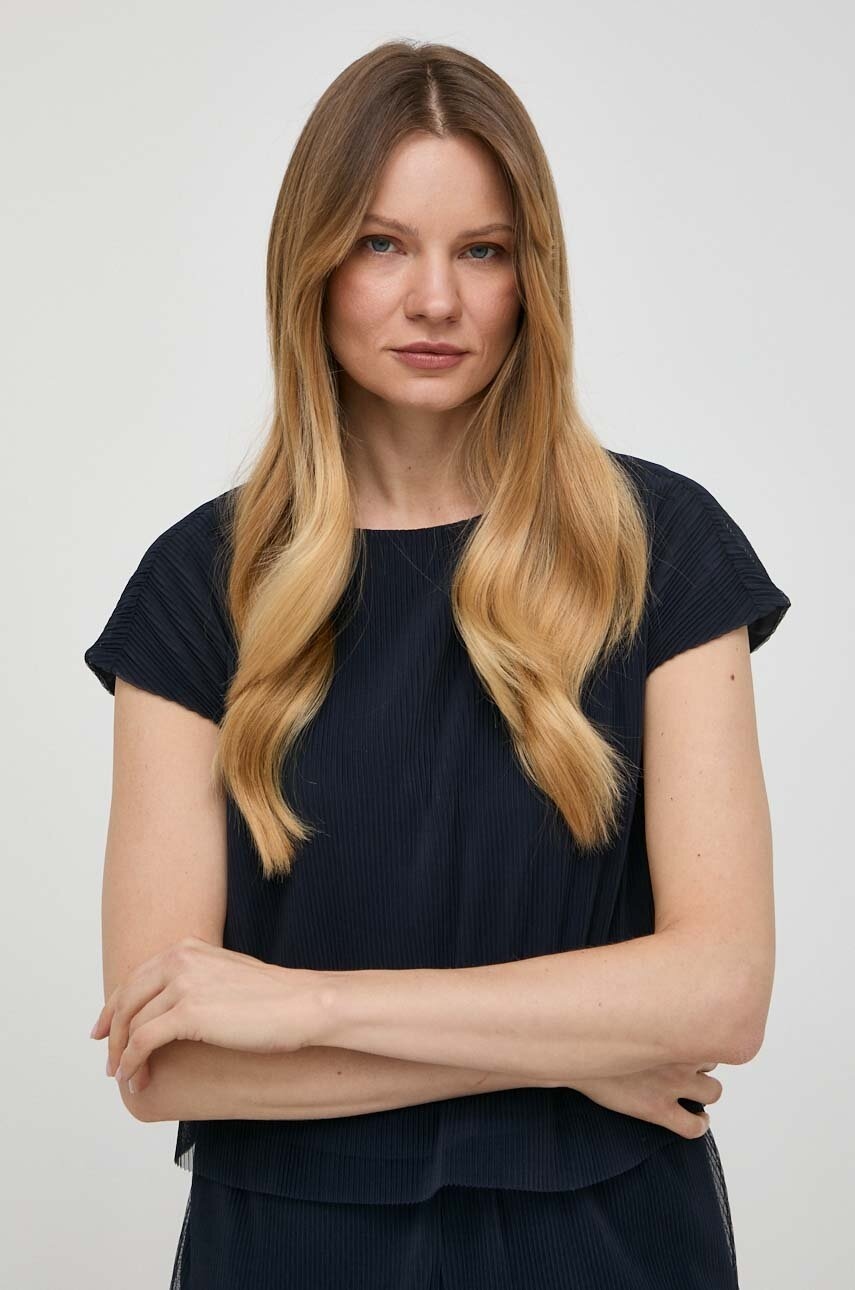 Halenka Armani Exchange