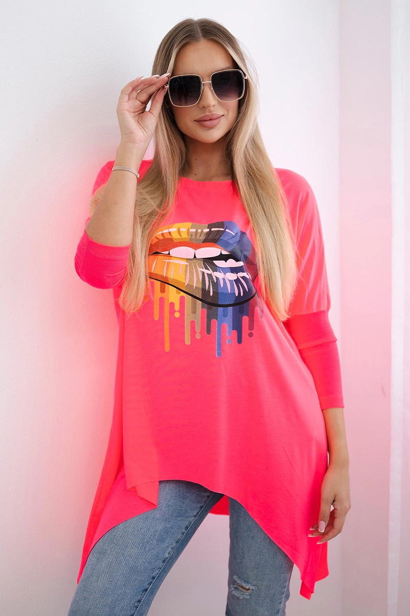 Halenka oversize s duhovým růžovým neonovým potiskem rtů