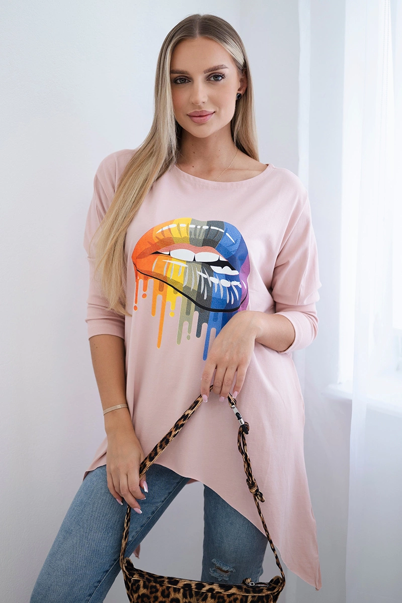Halenka oversize s potiskem duhových rtů tmavě pudrově růžová