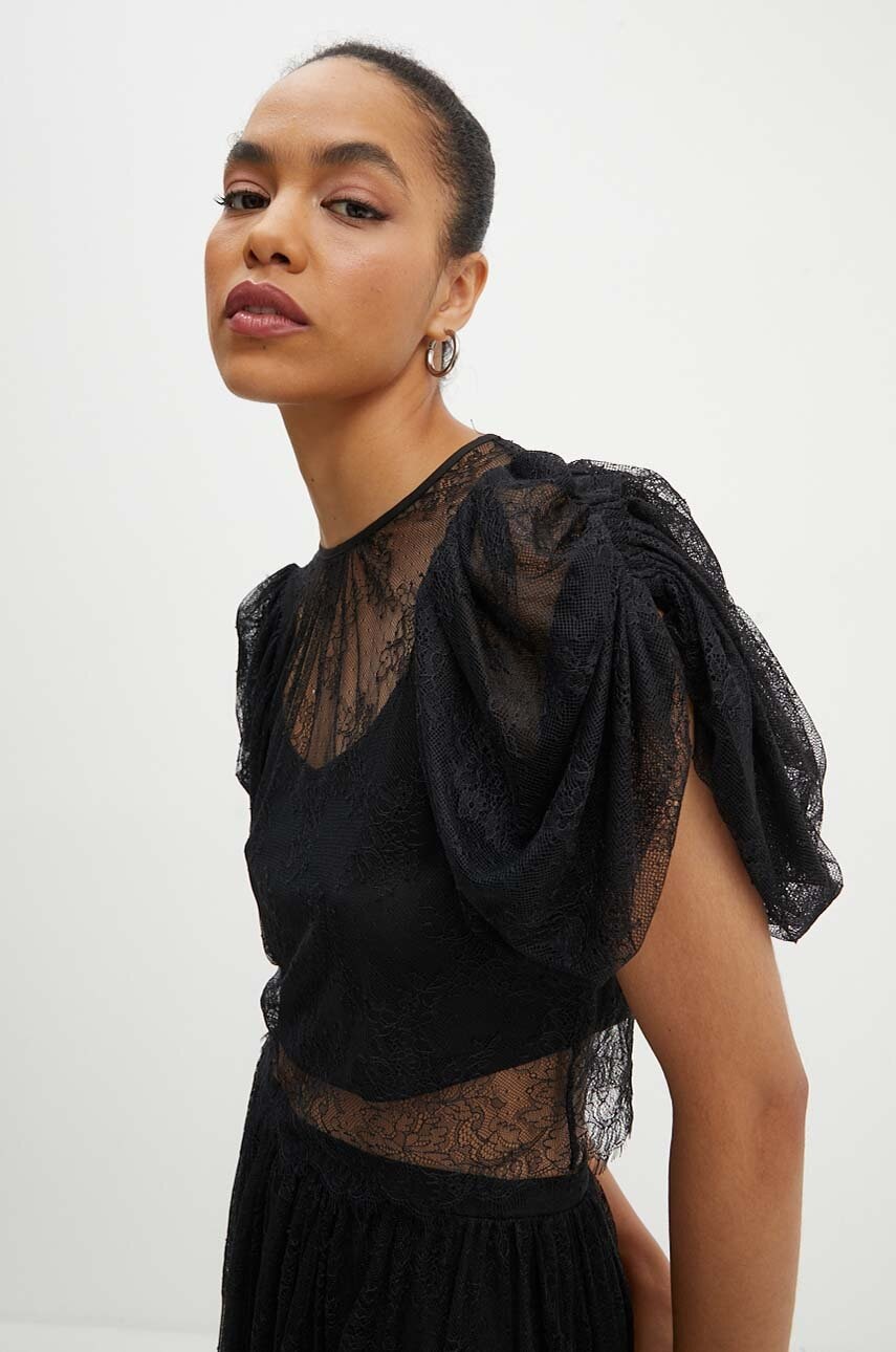 Halenka Rotate Lace Puff Sleeve Top