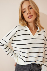 Happiness İstanbul Women's Black Ecru Striped Polo Neck Seasonal Knitwear Sweater