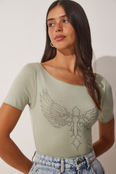 Happiness İstanbul Women's Green Wing Embroidered Viscose Knitted T-Shirt