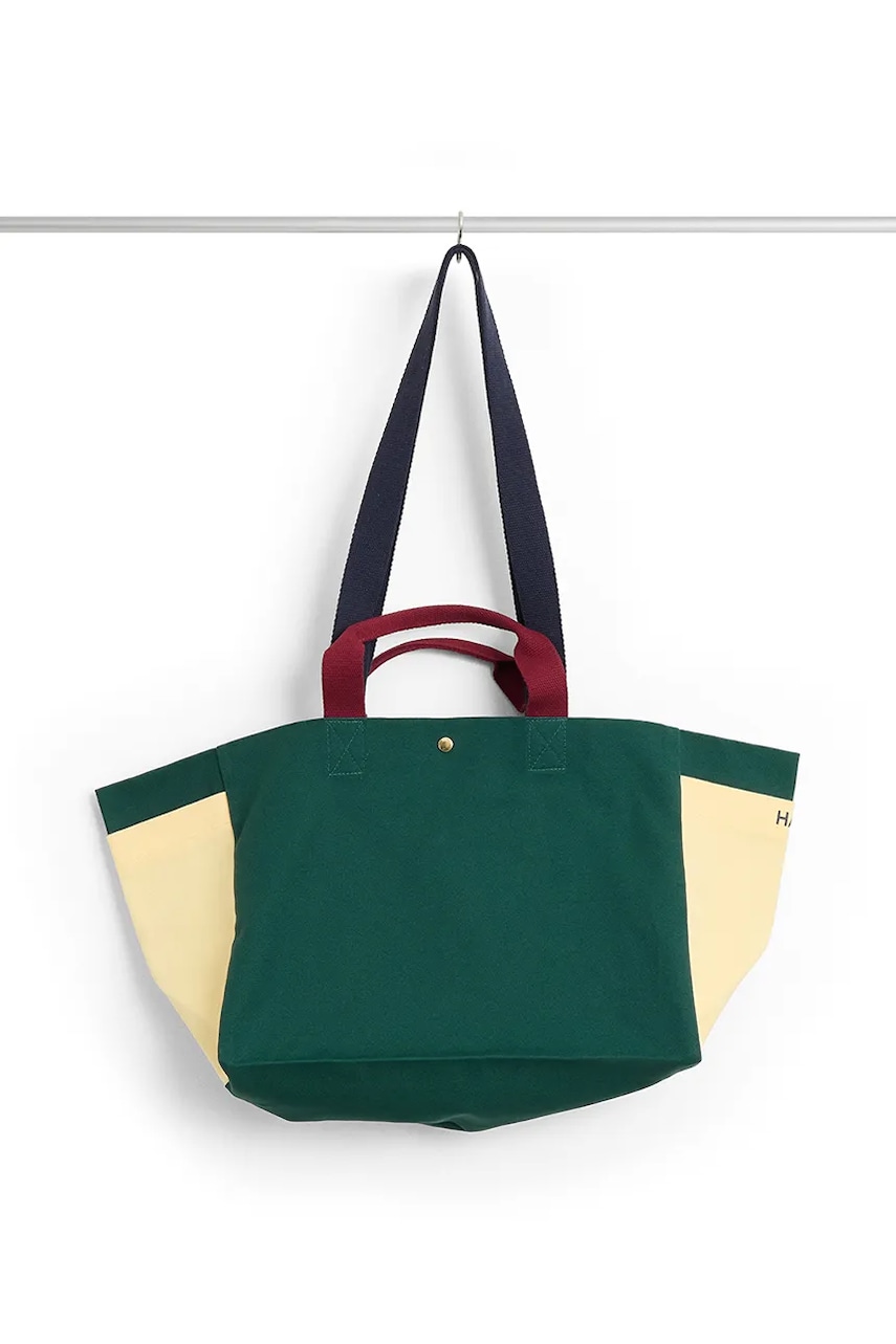 HAY  Taška  Weekend Bag 35,5 x 20 x 26 cm