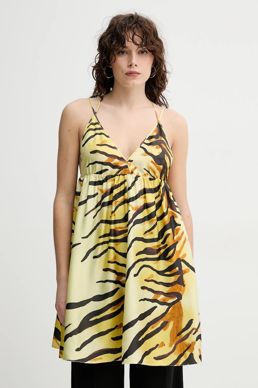 Hedvábné šaty Nanushka CEIL