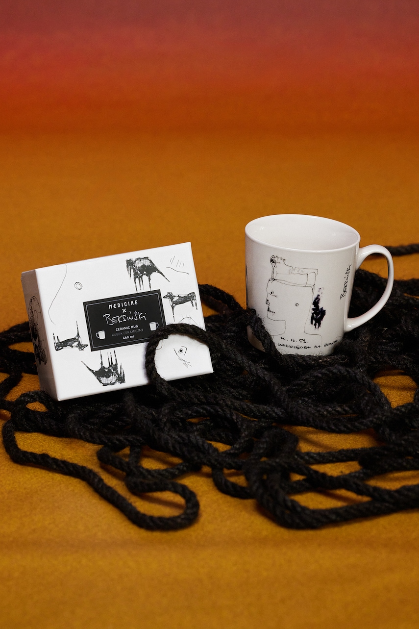 Hrnek Medicine 460 ml